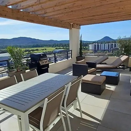 T3 Neuf Avec Grande Terrasse Porto-Vecchio